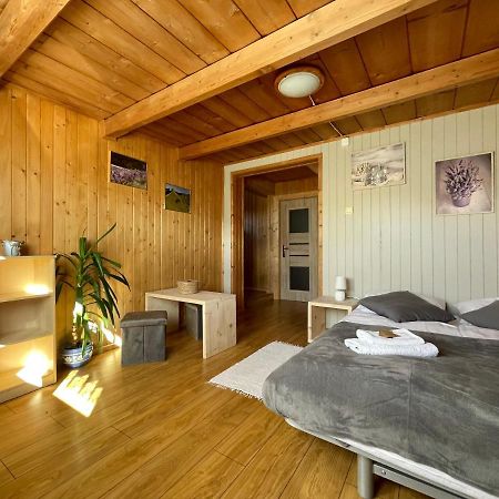 Apartament Na Uboczu. Косцелиско Экстерьер фото